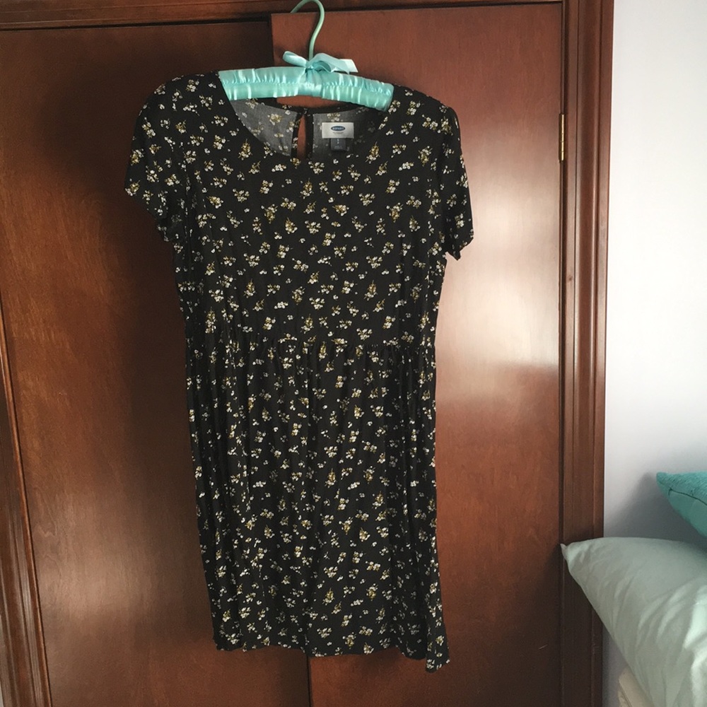 Short sleeve Babydoll Dress with dainty flowers